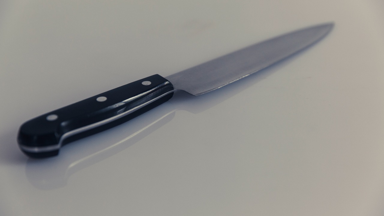ragazzo accoltellato coltello (pixabay)
