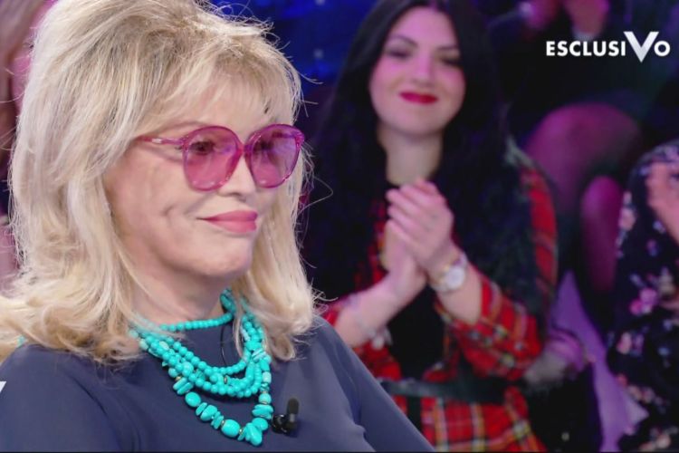 amanda lear miguel bosè verissimo