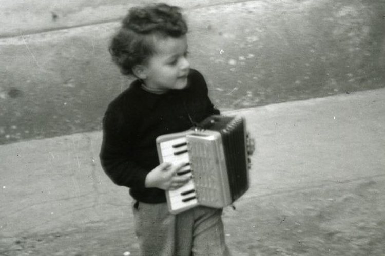 claudio baglioni da piccolo bambino