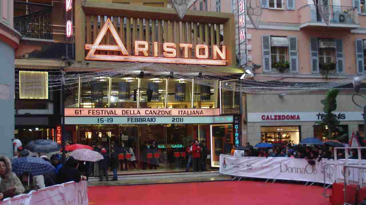 festival sanremo 2022 ariston conduttore