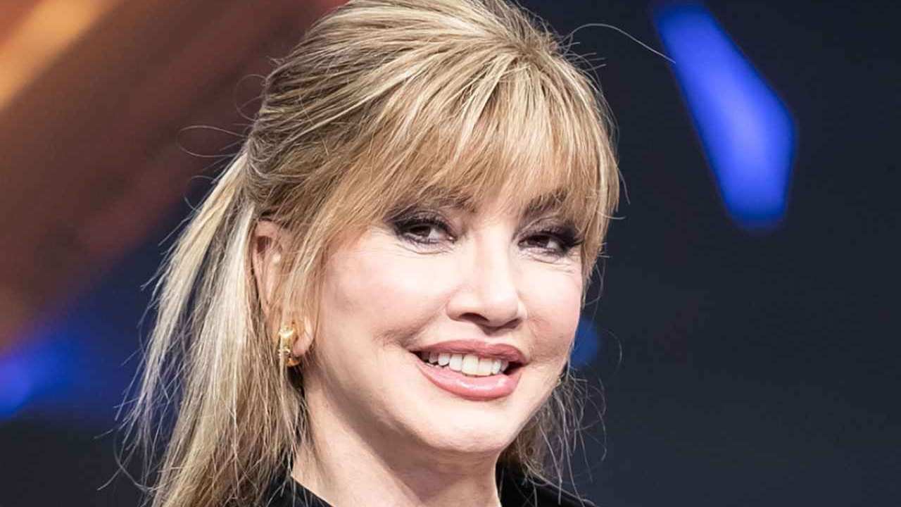 Milly Carlucci dove vive?