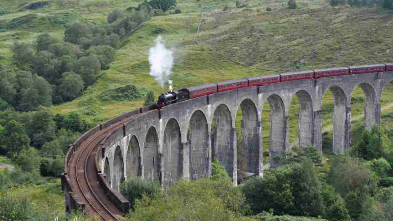 Glenfinnan Viaduct Harry Potter 