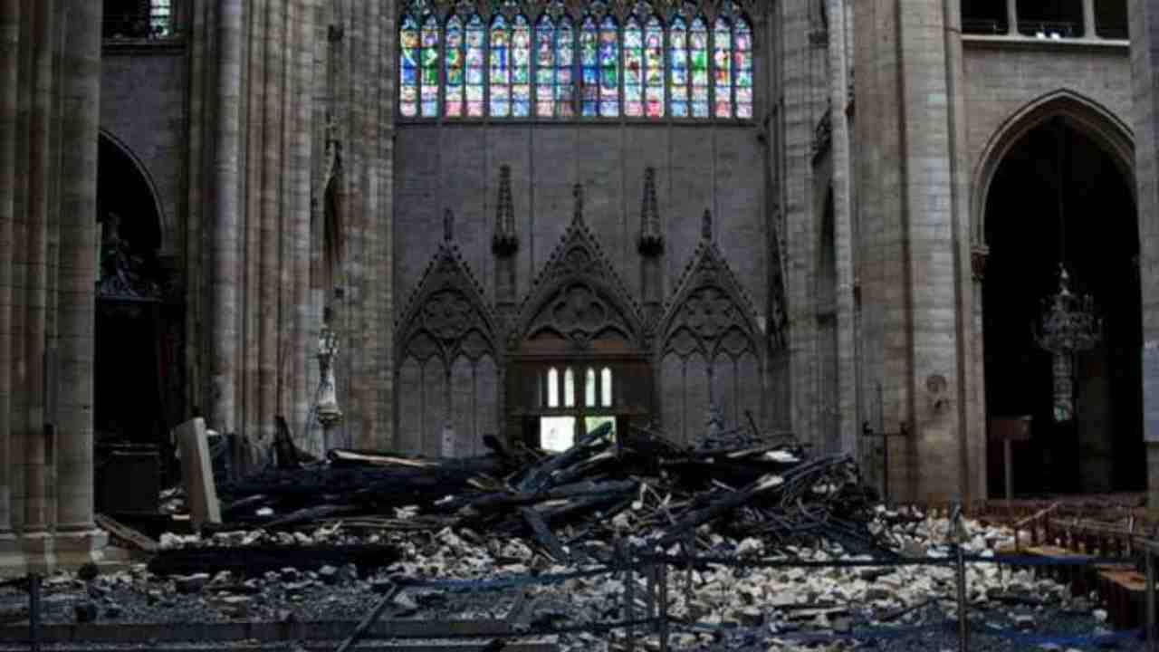 Notre-Dame post incendio 