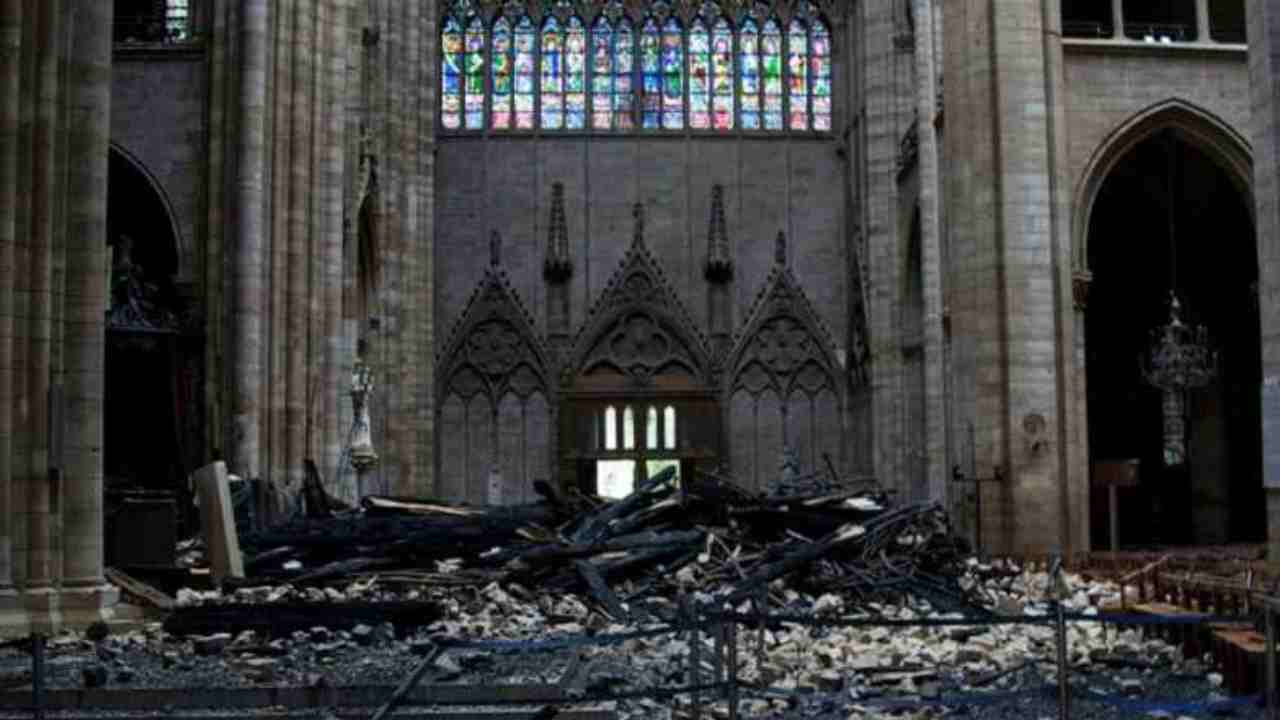 Notre-Dame post incendio