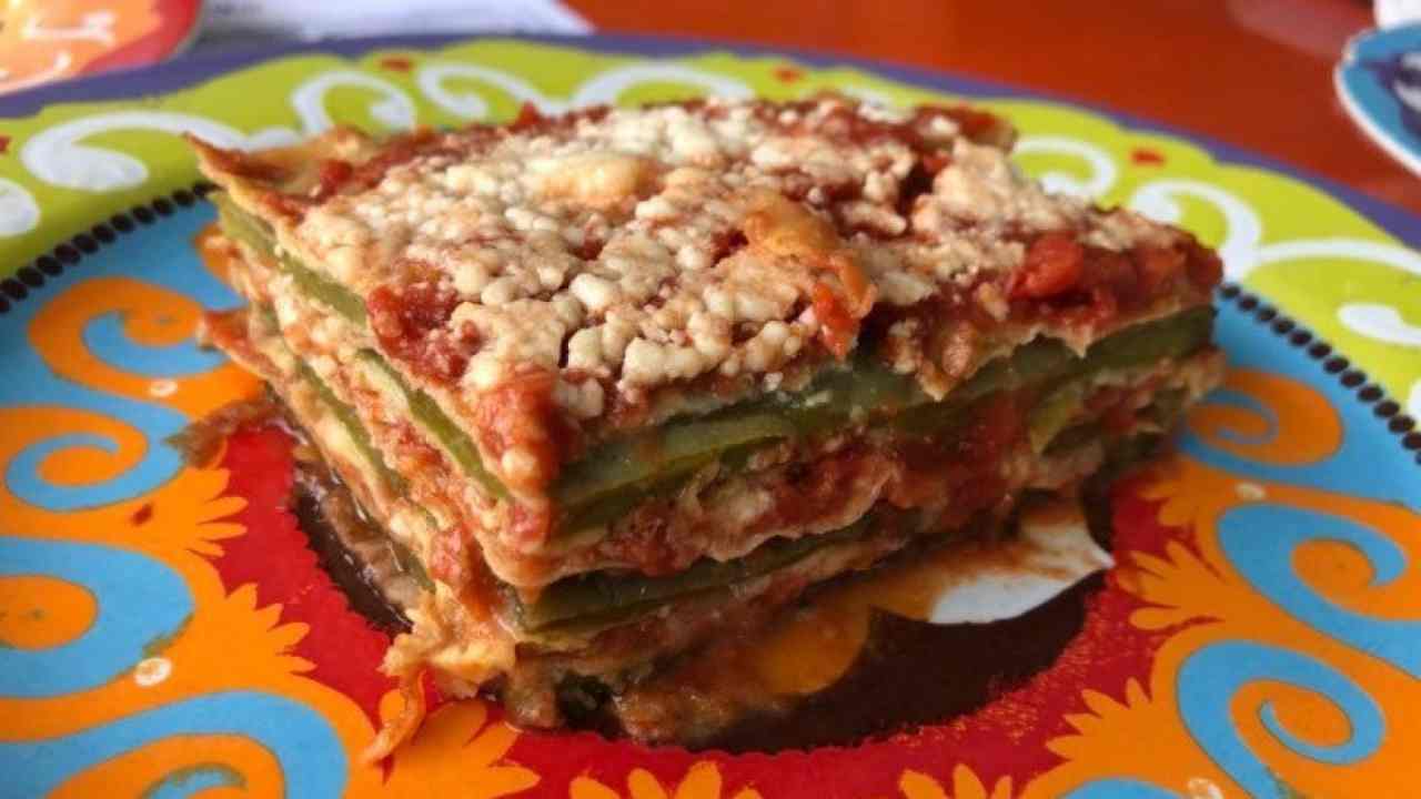 Parmigiana di palette di fico d'India