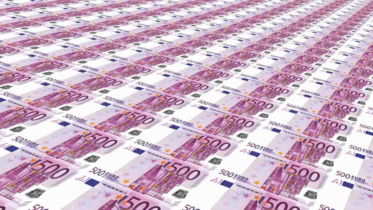 2 milioni di euro in frigorifero soldi
