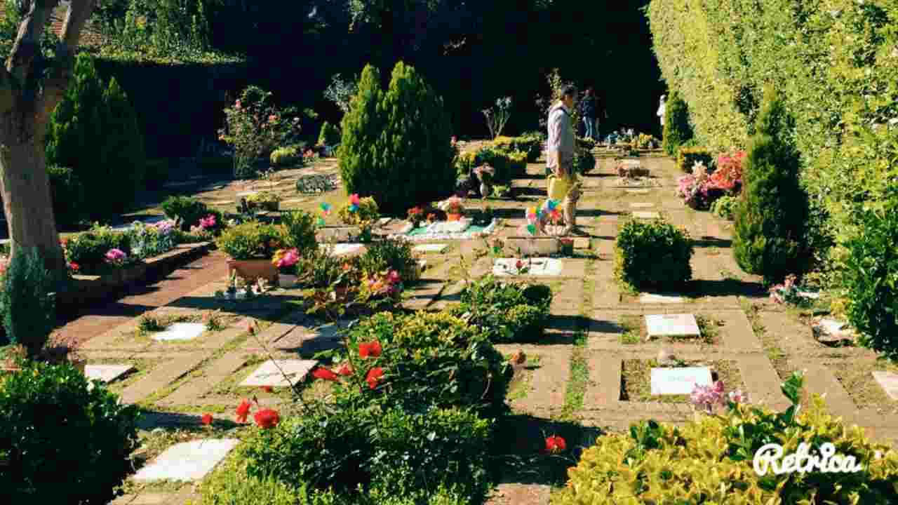 Cimitero per cani (Fonte veterinaria Laurentina)