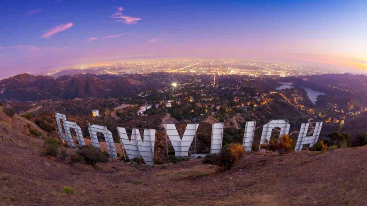 Hollywood sign da dietro (Fonte web)