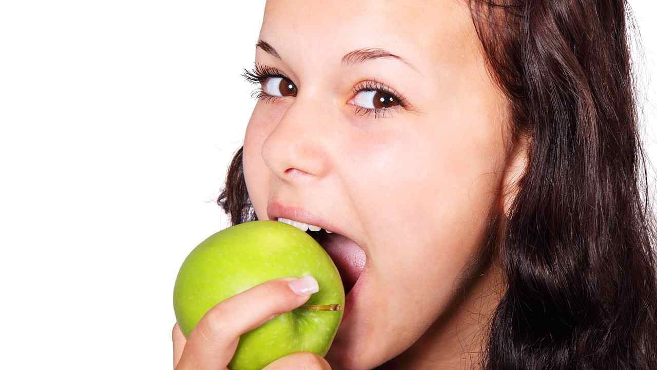 I semi di mela possono essere nocivi (Fonte Pixabay)