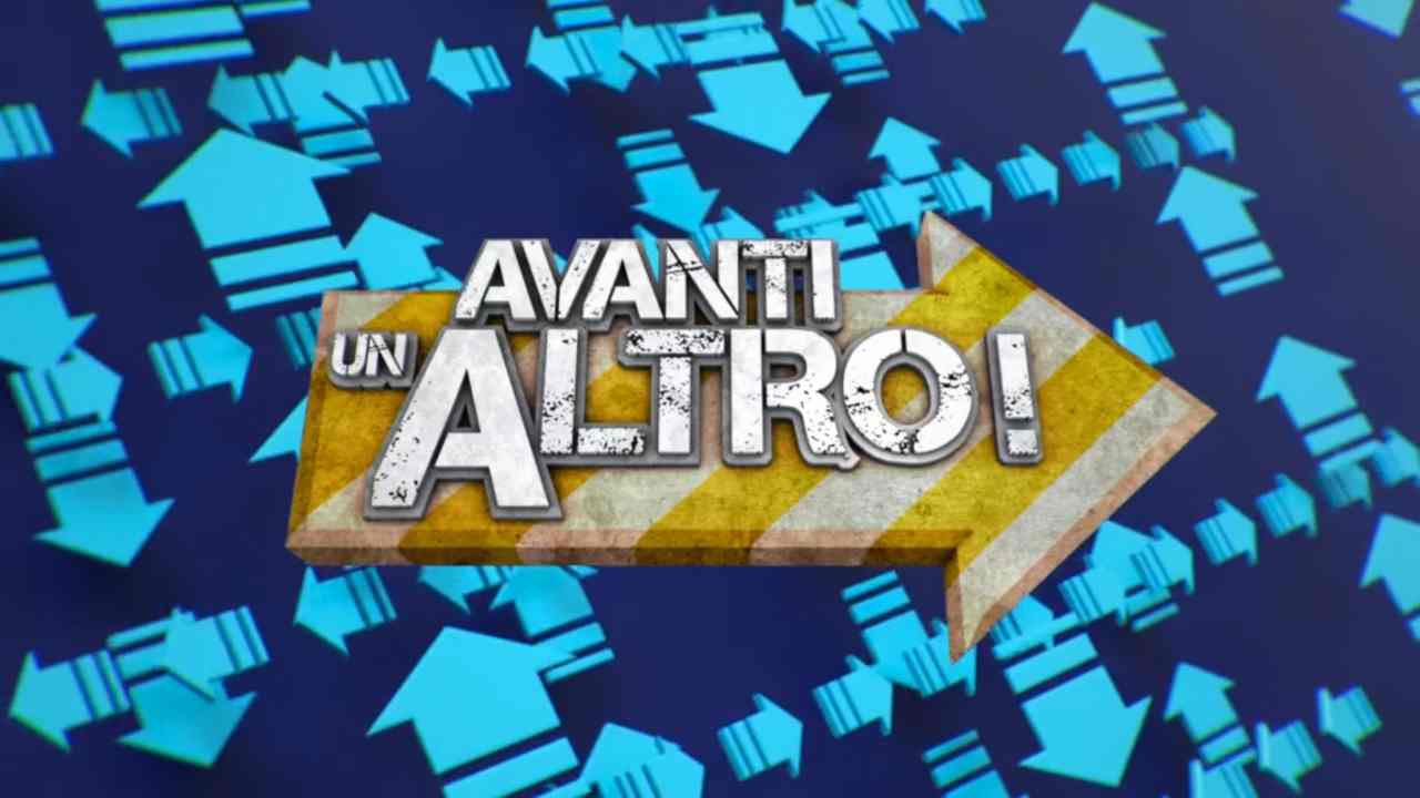 Ex sexy poliziotta avanti un altro 