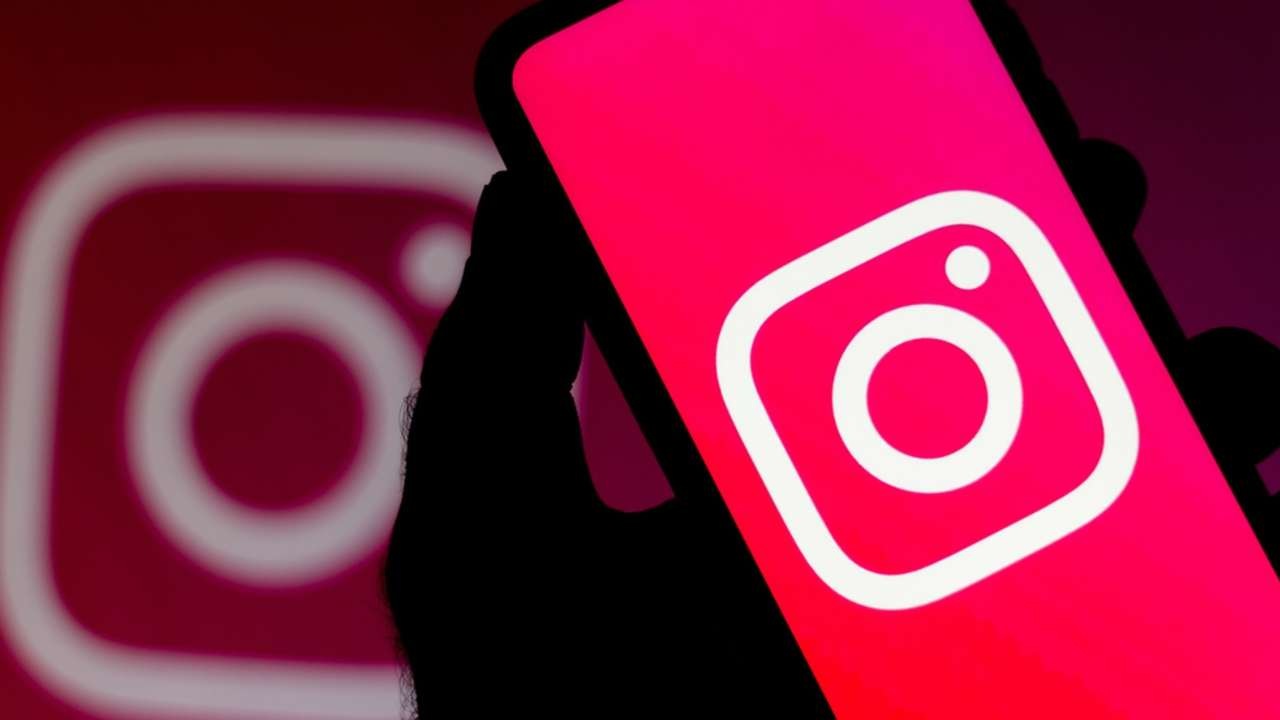 Ex calciatore cerca lavoro tramite Instagram