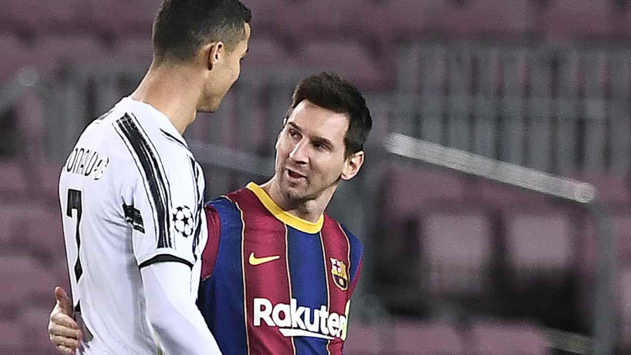 Messi e Ronaldo non sono i calciatori più pagati al mondo
