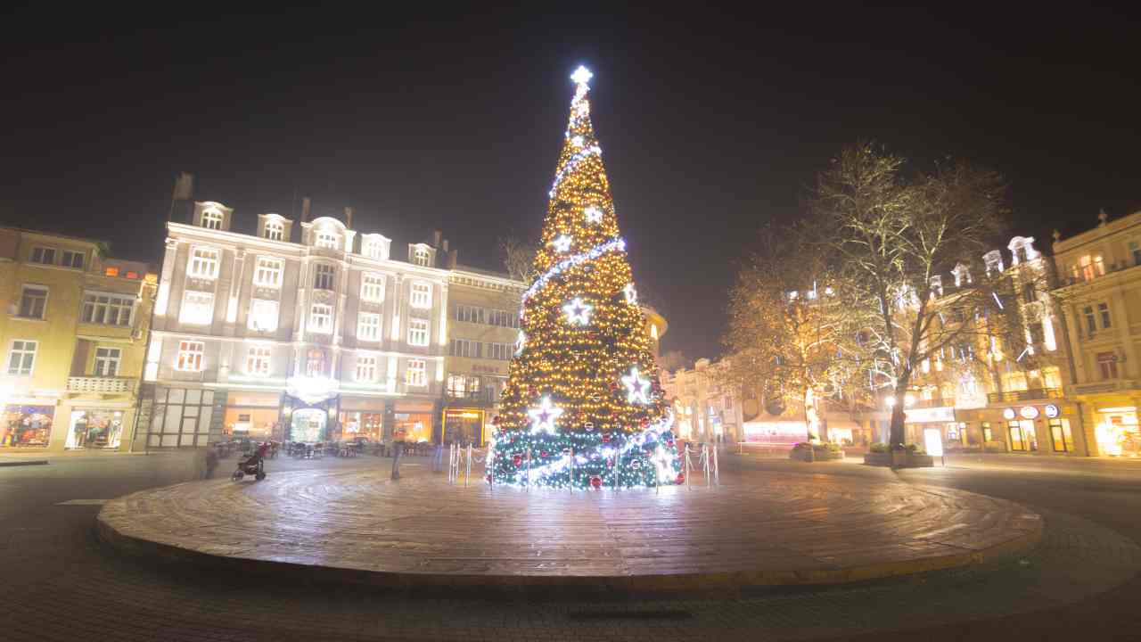 Ecco la città italiana scelta per le luci di Natale migliori